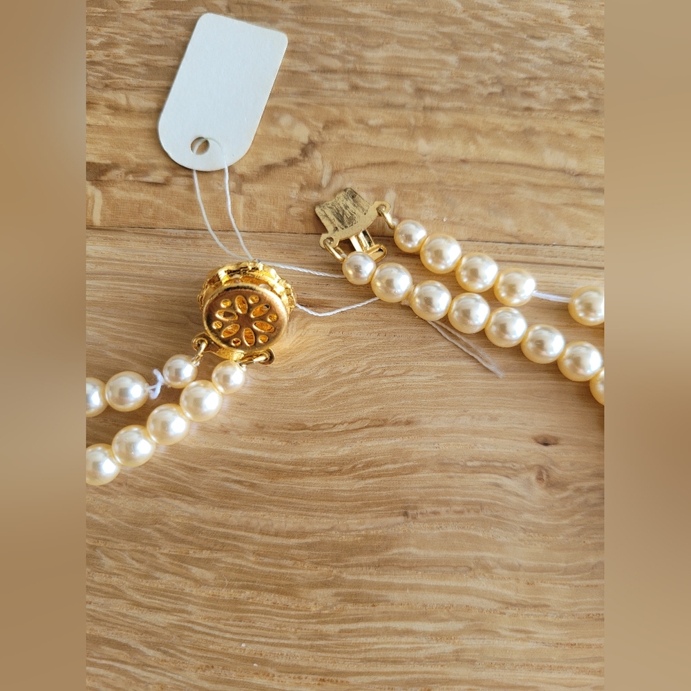 Double Strand Faux Pearl Necklace – Black & Gold – Elegant Statement Piece - Picture 6 of 6